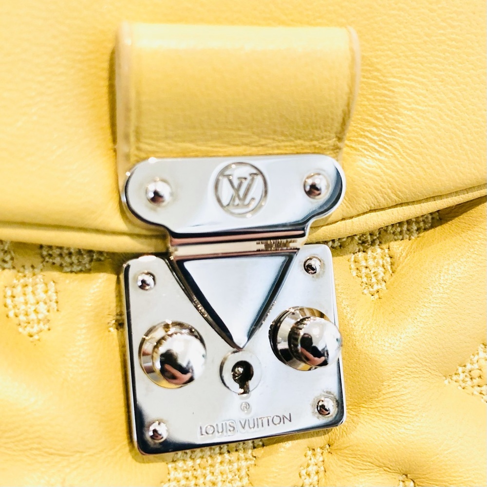 ⭕️SOLD⭕️Like new LV limited edition - Picture 10 of 15
